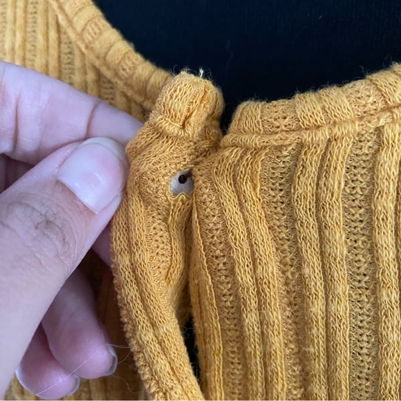 W5 Golden Yellow Button Front Knit Tank Top - Picture 3 of 7